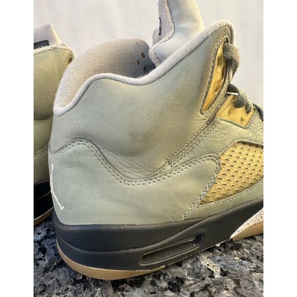 USED Nike Air Jordan 5 JADE HORIZON 2022 Size 11 DC7501-300 Green Black OG main image 9